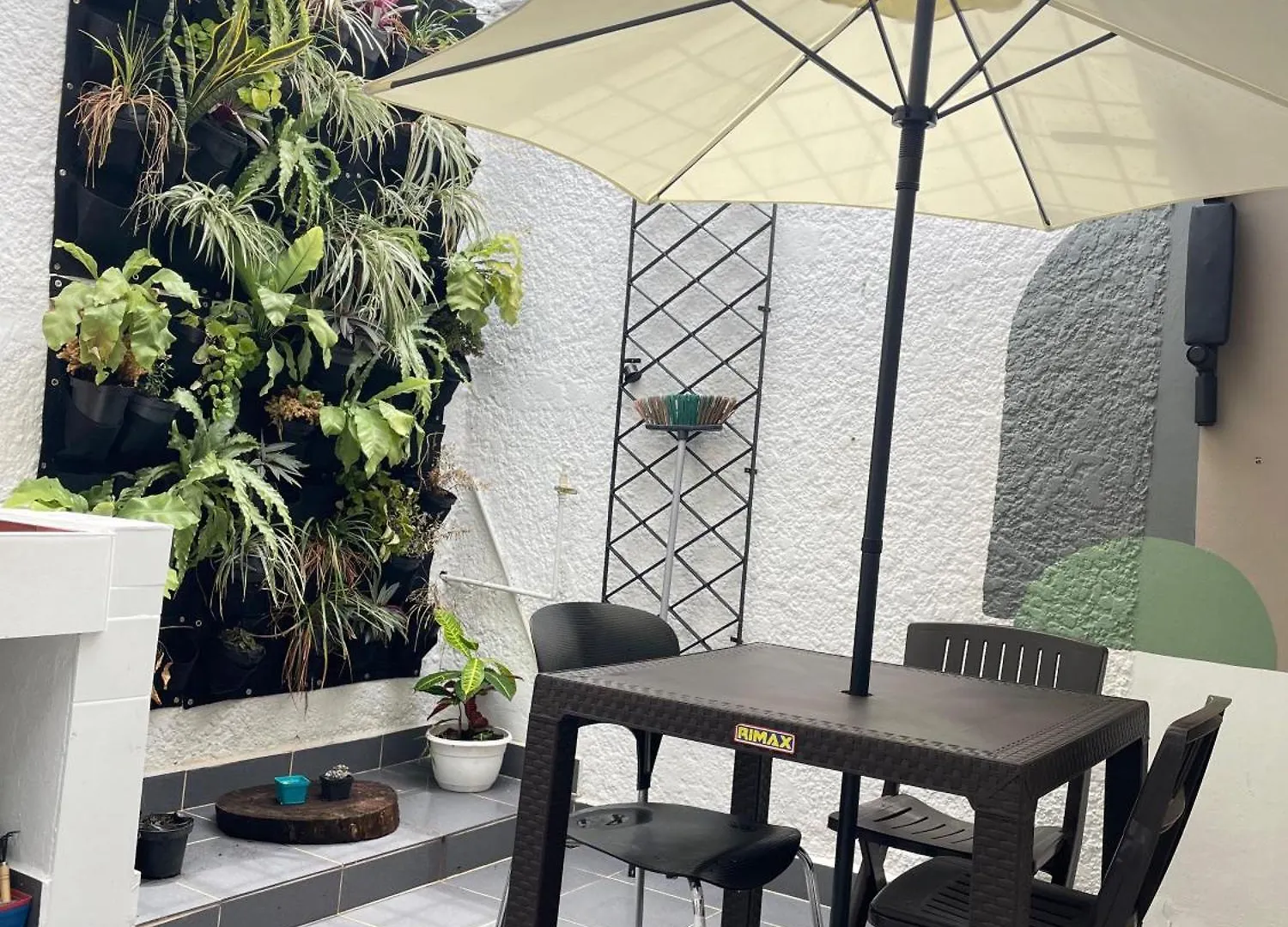 Homestay Habitacion Comoda En Laureles, Estadio Apartment Medellin Colombia